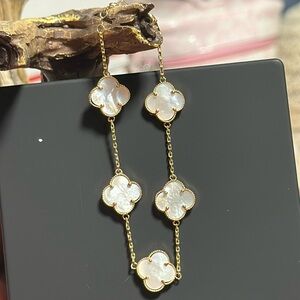 Mother of Pearl Clover Bracelet 14K Italian Solid Gold